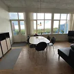 Skaerven Beachfront And Apartment *