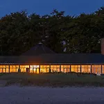 Apartment Skaerven Beachfront And *