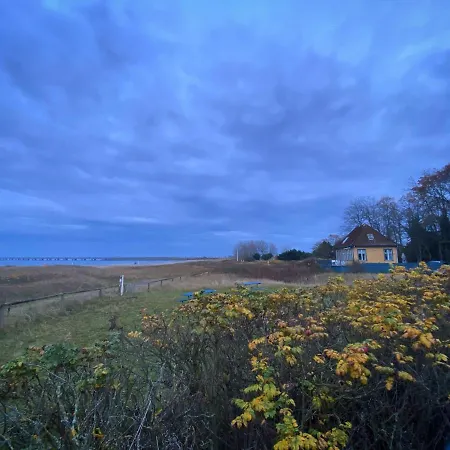 Appartement Skaerven Beachfront And *