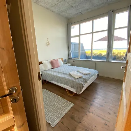Skaerven Beachfront And Appartement Nyborg