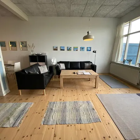 Skaerven Beachfront And