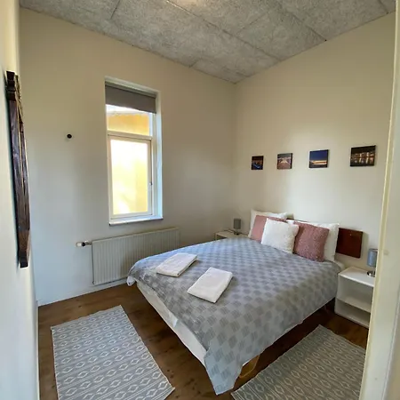 Skaerven Beachfront And Appartement *