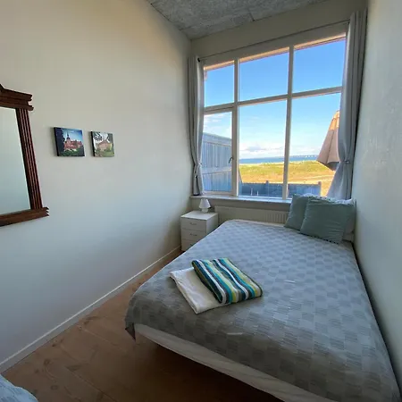 Skaerven Beachfront And Διαμέρισμα *