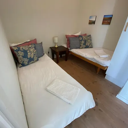 Daire Skaerven Beachfront And