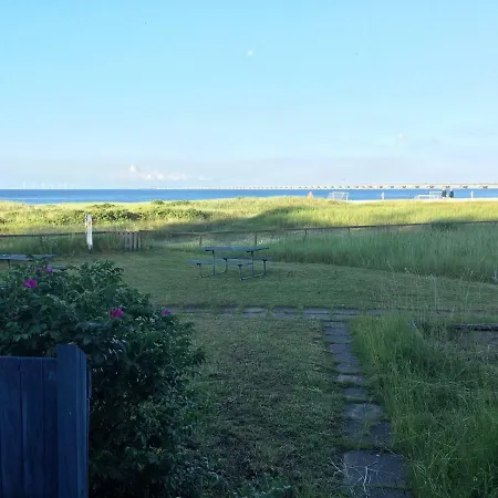 Appartement Skaerven Beachfront And *
